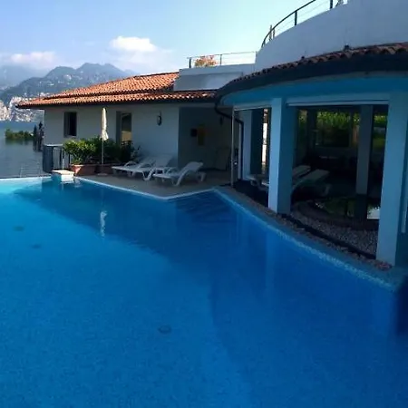 Garden 호텔 말세진느