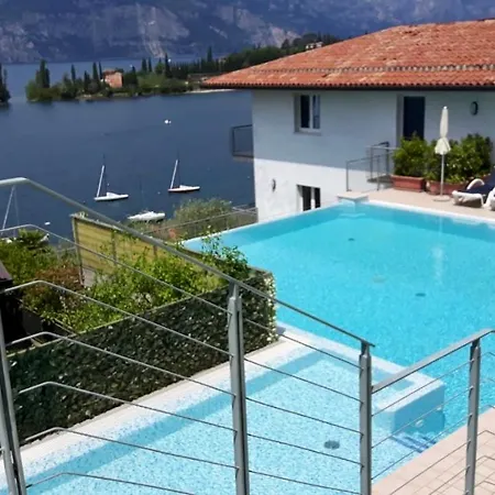 Garden 3* Мальчезине