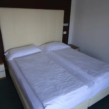 Garden Hotel Malcesine