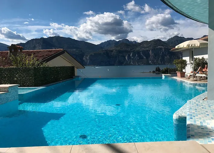 Hotel Garden 3*