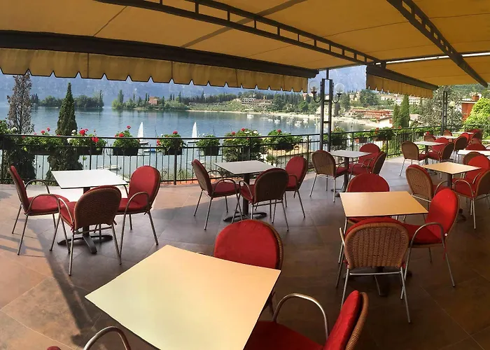 Garden Hotel