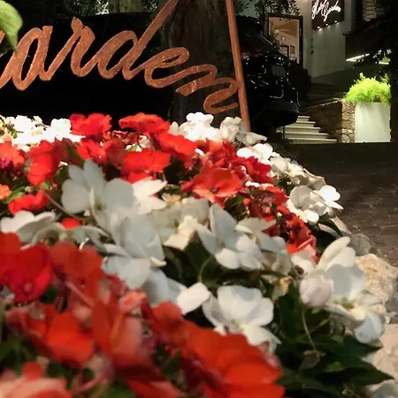 Ξενοδοχείο Garden 3*