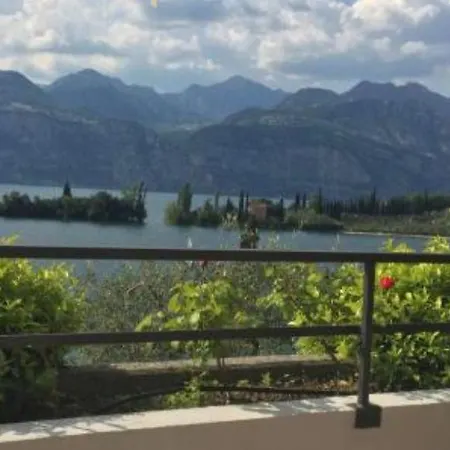 Garden Hotel 3*