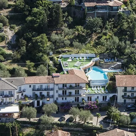 Garden 3*